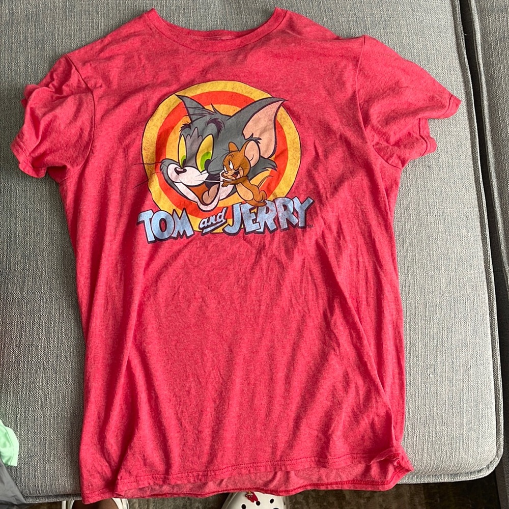 Red Tom and Jerry Tee shirt